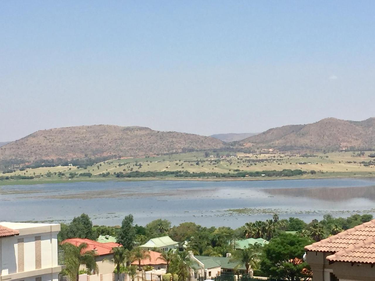 Hotel Re-Union Vacations Hartbeespoort Exterior foto